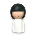 modern-minimalist-cin-bebek-figuru-on-taraf