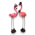 sapkali-kadin-flamingo-biblo-erkek-kombin