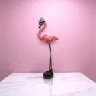 sapkali-kadin-flamingo-biblo-saglam-malzeme